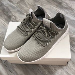 HU Adidas Sneakers - Light Khaki Green